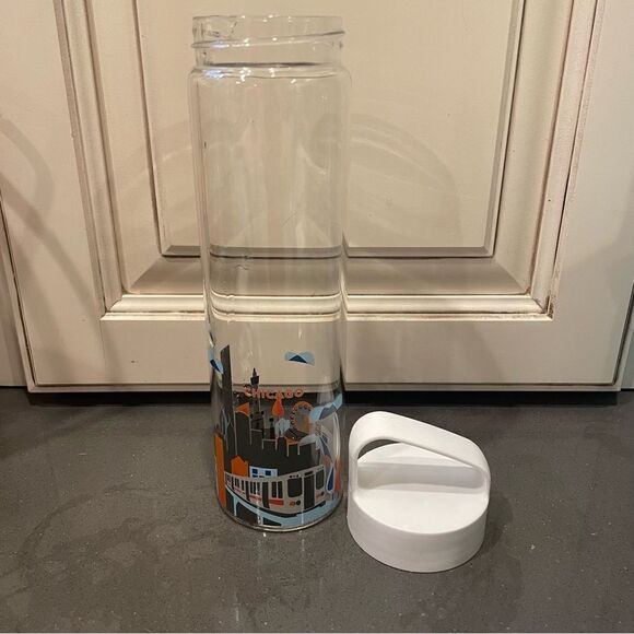 STARBUCKS "You are here" Chicago water bottle - Picture 5 of 11